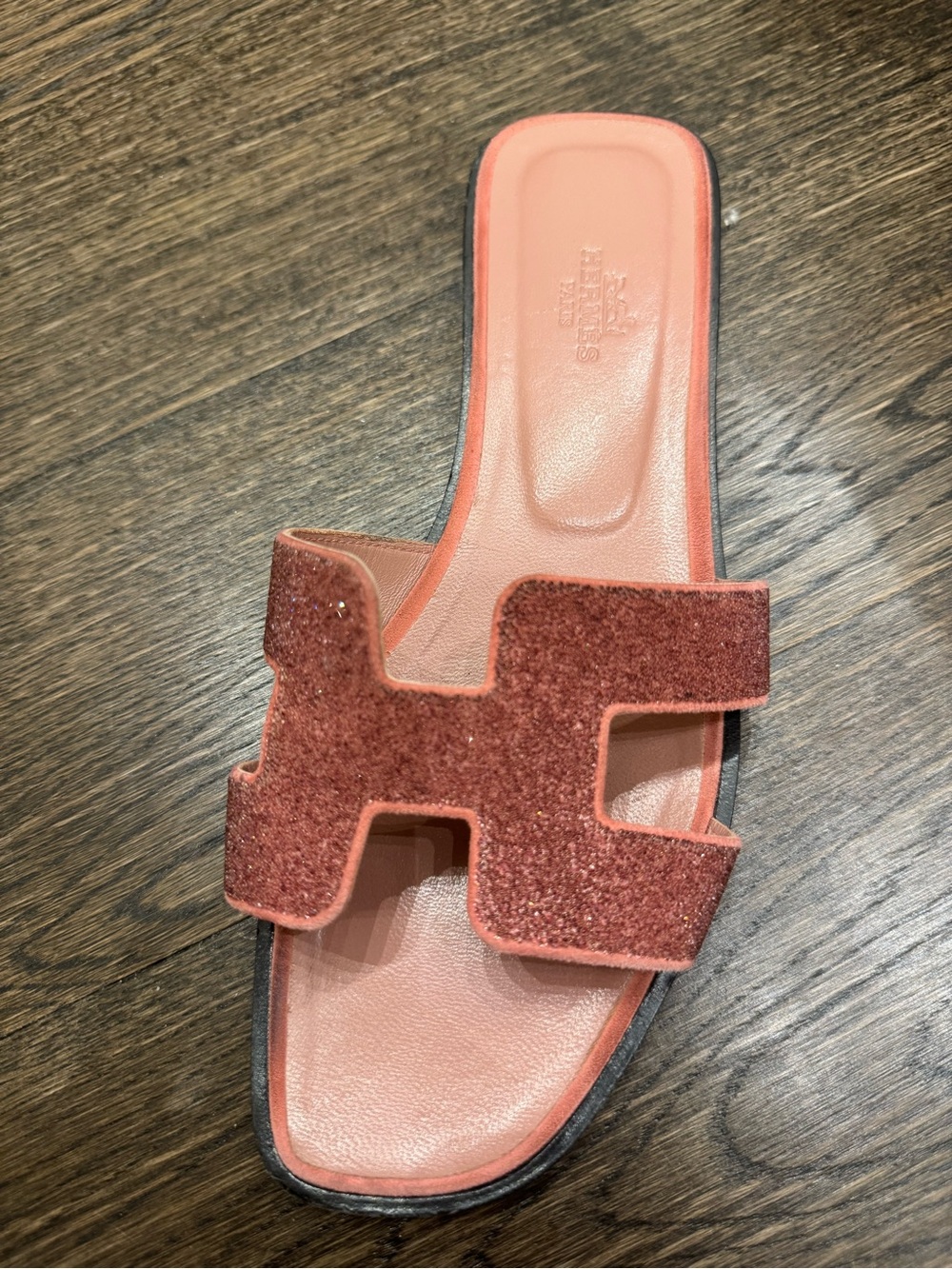 Hermes Pink Powder Crystal Oran Sandals - Picture 4 of 5